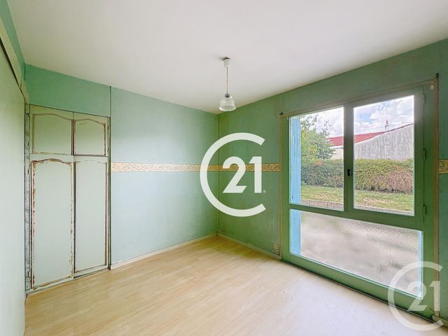 maison à vendre - 5 pièces - 82.0 m2 - CHERVES RICHEMONT - 16 - POITOU-CHARENTES - Century 21 Xso Immobilier