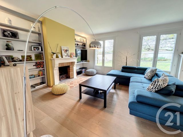 maison à louer - 7 pièces - 124.0 m2 - SALLES D ANGLES - 16 - POITOU-CHARENTES - Century 21 Xso Immobilier