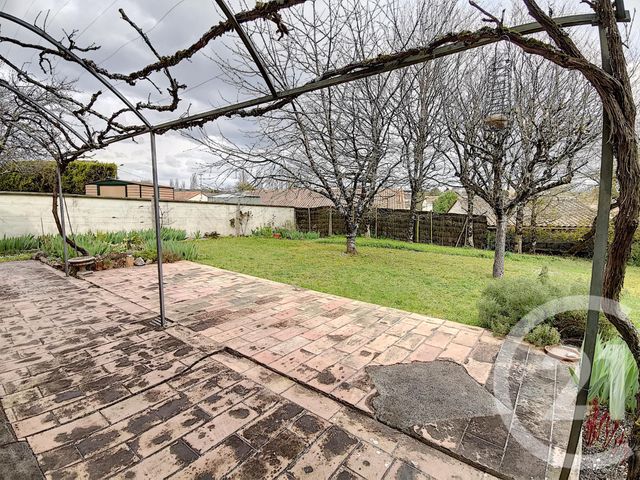 maison à louer - 7 pièces - 124.0 m2 - SALLES D ANGLES - 16 - POITOU-CHARENTES - Century 21 Xso Immobilier