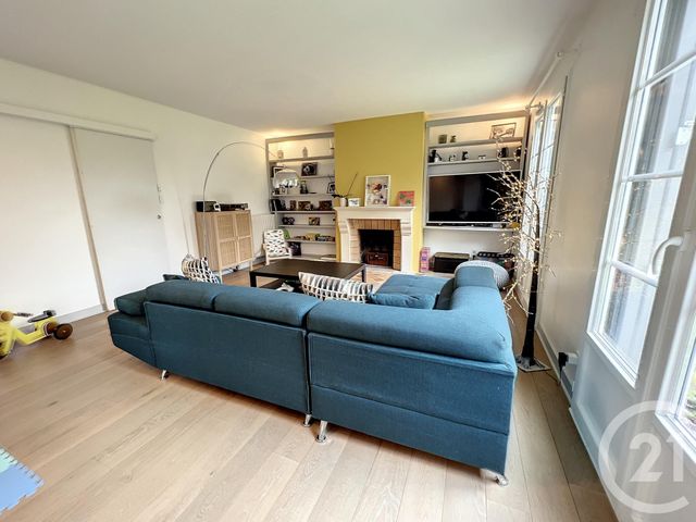 maison à louer - 7 pièces - 124.0 m2 - SALLES D ANGLES - 16 - POITOU-CHARENTES - Century 21 Xso Immobilier