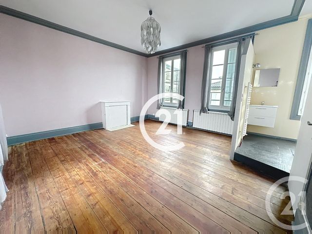 maison à louer - 3 pièces - 95.0 m2 - COGNAC - 16 - POITOU-CHARENTES - Century 21 Xso Immobilier