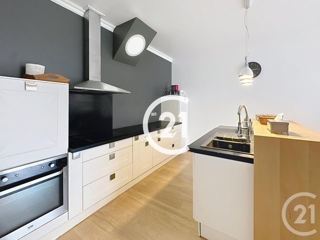 Appartement F4 à louer - 4 pièces - 100.0 m2 - COGNAC - 16 - POITOU-CHARENTES - Century 21 Xso Immobilier