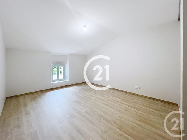 maison à louer - 6 pièces - 153.0 m2 - JARNAC CHAMPAGNE - 17 - POITOU-CHARENTES - Century 21 Xso Immobilier