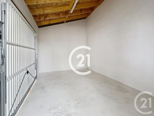 maison à louer - 6 pièces - 153.0 m2 - JARNAC CHAMPAGNE - 17 - POITOU-CHARENTES - Century 21 Xso Immobilier