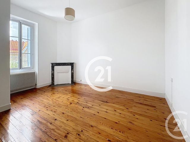 maison à louer - 4 pièces - 78.0 m2 - COGNAC - 16 - POITOU-CHARENTES - Century 21 Xso Immobilier