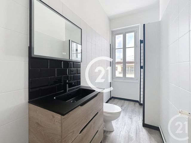 maison à louer - 4 pièces - 78.0 m2 - COGNAC - 16 - POITOU-CHARENTES - Century 21 Xso Immobilier