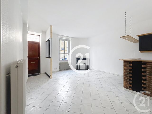 maison à louer - 4 pièces - 78.0 m2 - COGNAC - 16 - POITOU-CHARENTES - Century 21 Xso Immobilier