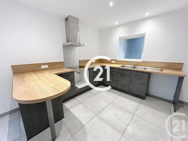 maison à louer - 3 pièces - 79.0 m2 - MONS - 17 - POITOU-CHARENTES - Century 21 Xso Immobilier