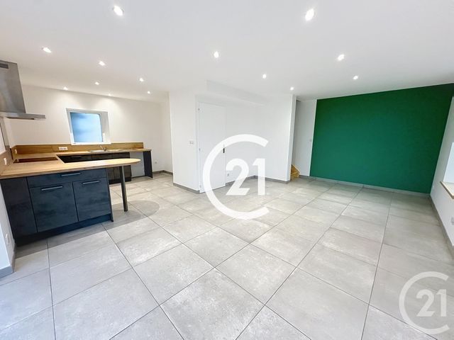 maison à louer - 3 pièces - 79.0 m2 - MONS - 17 - POITOU-CHARENTES - Century 21 Xso Immobilier