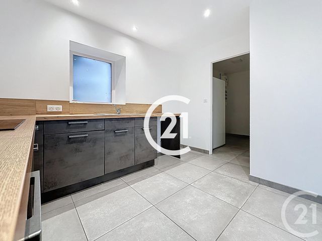 maison à louer - 3 pièces - 79.0 m2 - MONS - 17 - POITOU-CHARENTES - Century 21 Xso Immobilier