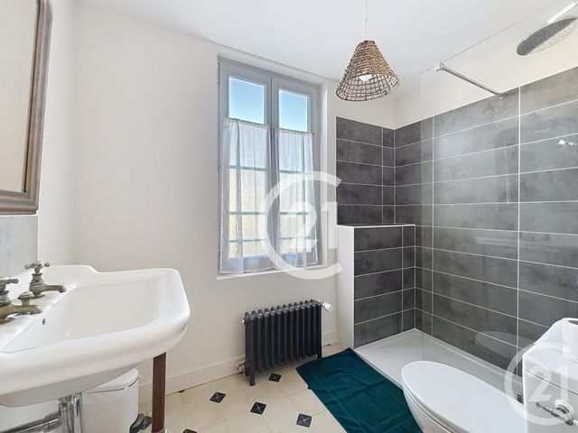 maison à louer - 5 pièces - 143.0 m2 - COGNAC - 16 - POITOU-CHARENTES - Century 21 Xso Immobilier