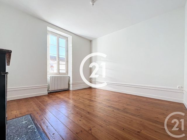 maison à louer - 4 pièces - 92.4 m2 - COGNAC - 16 - POITOU-CHARENTES - Century 21 Xso Immobilier