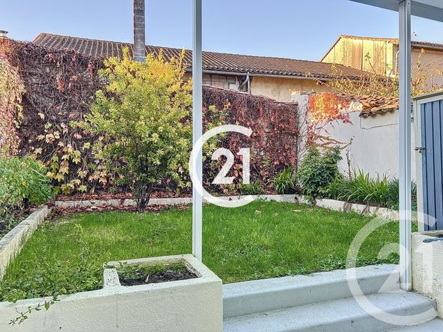 maison à louer - 4 pièces - 92.4 m2 - COGNAC - 16 - POITOU-CHARENTES - Century 21 Xso Immobilier