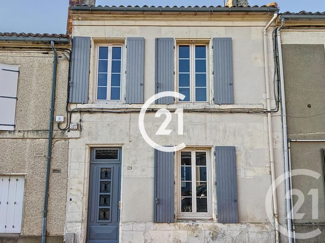 maison à louer - 4 pièces - 92.4 m2 - COGNAC - 16 - POITOU-CHARENTES - Century 21 Xso Immobilier