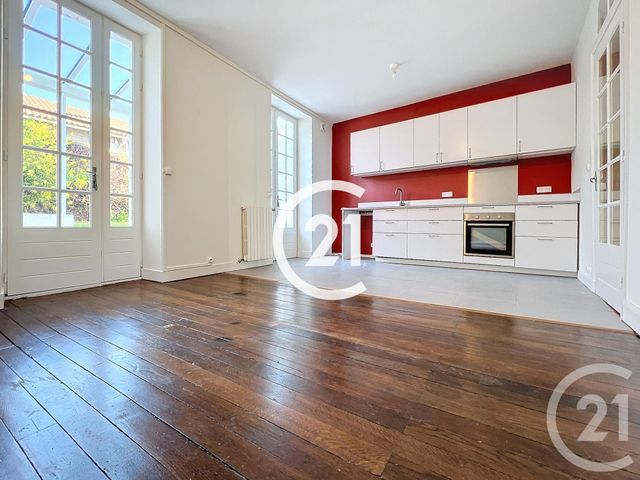 maison à louer - 4 pièces - 92.4 m2 - COGNAC - 16 - POITOU-CHARENTES - Century 21 Xso Immobilier