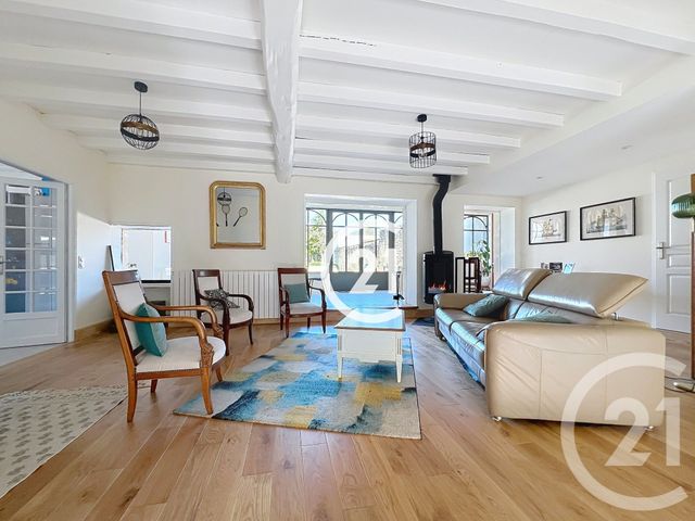 maison à vendre - 10 pièces - 255.0 m2 - COGNAC - 16 - POITOU-CHARENTES - Century 21 Xso Immobilier