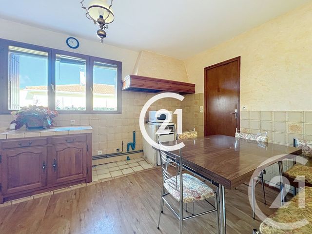 maison à vendre - 3 pièces - 122.0 m2 - CHATEAUBERNARD - 16 - POITOU-CHARENTES - Century 21 Xso Immobilier