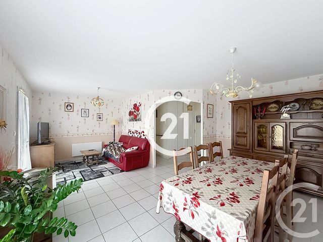 maison à vendre - 4 pièces - 80.0 m2 - LOUZAC ST ANDRE - 16 - POITOU-CHARENTES - Century 21 Xso Immobilier