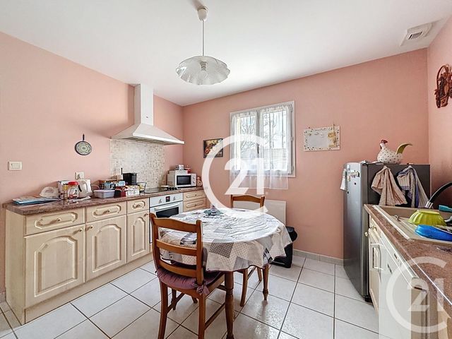 maison à vendre - 4 pièces - 80.0 m2 - LOUZAC ST ANDRE - 16 - POITOU-CHARENTES - Century 21 Xso Immobilier