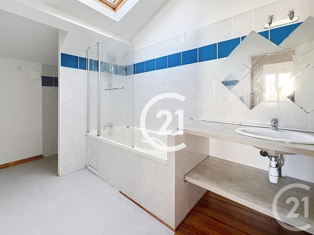 maison à louer - 4 pièces - 96.6 m2 - COGNAC - 16 - POITOU-CHARENTES - Century 21 Xso Immobilier