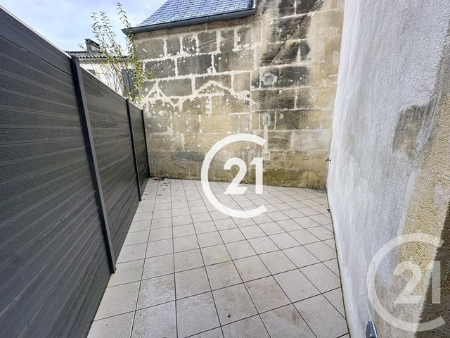 maison à louer - 4 pièces - 94.0 m2 - COGNAC - 16 - POITOU-CHARENTES - Century 21 Xso Immobilier