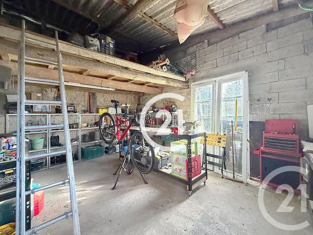 maison à vendre - 5 pièces - 173.0 m2 - CHATEAUBERNARD - 16 - POITOU-CHARENTES - Century 21 Xso Immobilier