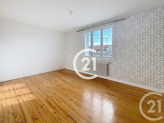 maison à louer - 3 pièces - 99.0 m2 - COGNAC - 16 - POITOU-CHARENTES - Century 21 Xso Immobilier