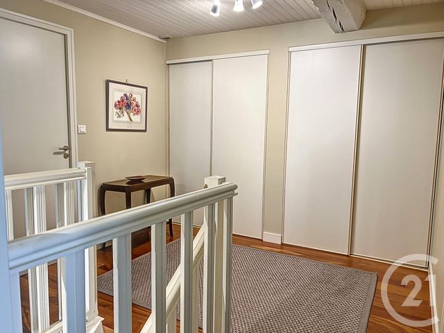 maison à louer - 5 pièces - 166.0 m2 - ST LAURENT DE COGNAC - 16 - POITOU-CHARENTES - Century 21 Xso Immobilier