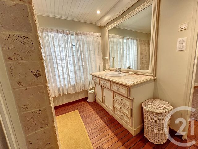 maison à louer - 5 pièces - 166.0 m2 - ST LAURENT DE COGNAC - 16 - POITOU-CHARENTES - Century 21 Xso Immobilier