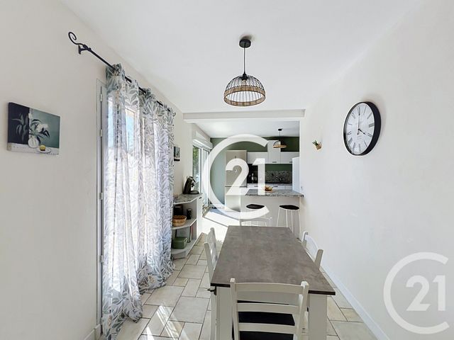 maison à vendre - 5 pièces - 102.0 m2 - GIMEUX - 16 - POITOU-CHARENTES - Century 21 Xso Immobilier