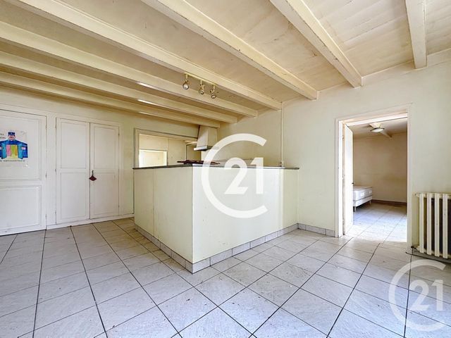 maison à vendre - 4 pièces - 186.5 m2 - ARS - 16 - POITOU-CHARENTES - Century 21 Xso Immobilier