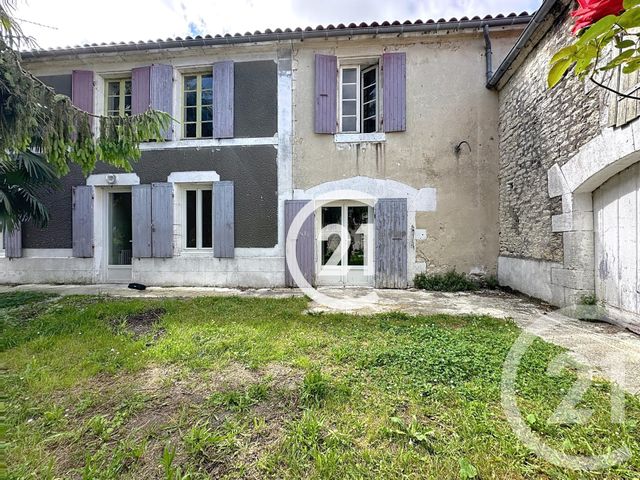 maison à vendre - 4 pièces - 186.5 m2 - ARS - 16 - POITOU-CHARENTES - Century 21 Xso Immobilier