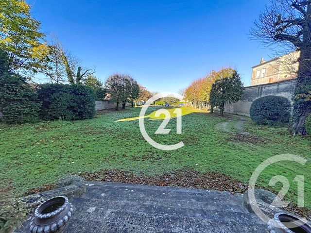 Appartement F3 à louer - 3 pièces - 109.0 m2 - COGNAC - 16 - POITOU-CHARENTES - Century 21 Xso Immobilier