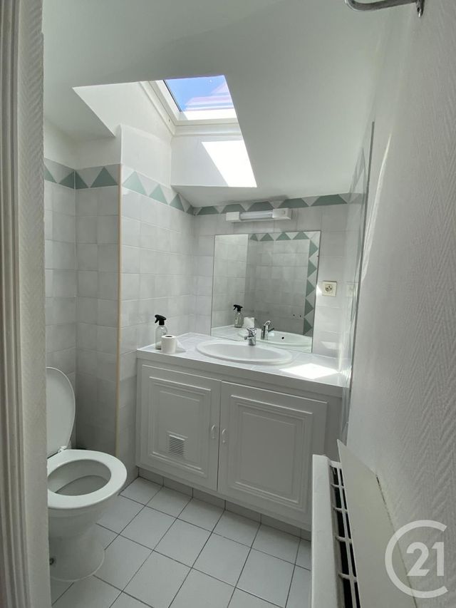 maison à louer - 3 pièces - 81.0 m2 - COGNAC - 16 - POITOU-CHARENTES - Century 21 Xso Immobilier