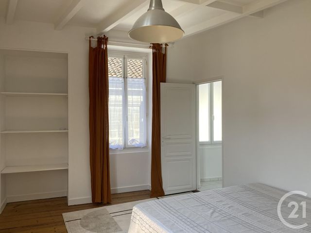 maison à louer - 3 pièces - 81.0 m2 - COGNAC - 16 - POITOU-CHARENTES - Century 21 Xso Immobilier