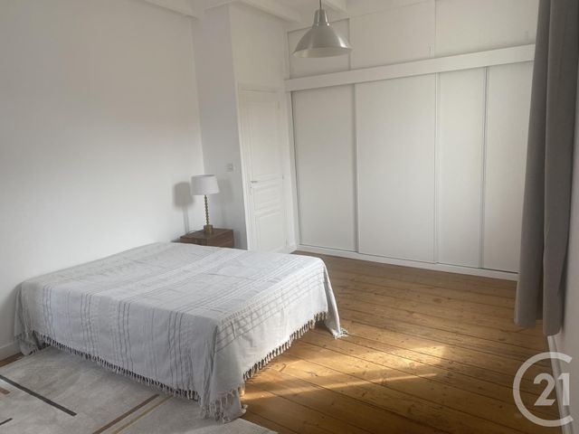 maison à louer - 3 pièces - 81.0 m2 - COGNAC - 16 - POITOU-CHARENTES - Century 21 Xso Immobilier