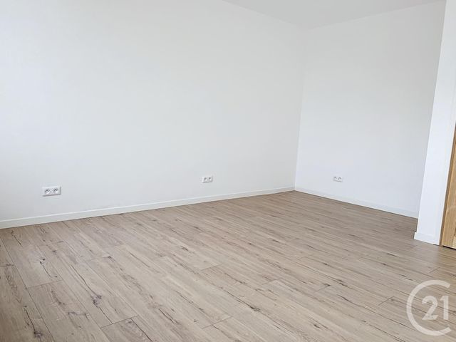 maison à louer - 3 pièces - 64.6 m2 - COGNAC - 16 - POITOU-CHARENTES - Century 21 Xso Immobilier