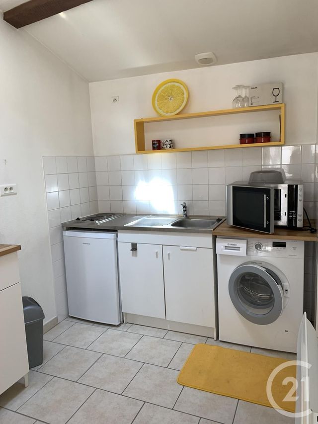 Appartement T2 à louer - 2 pièces - 40.0 m2 - COGNAC - 16 - POITOU-CHARENTES - Century 21 Xso Immobilier