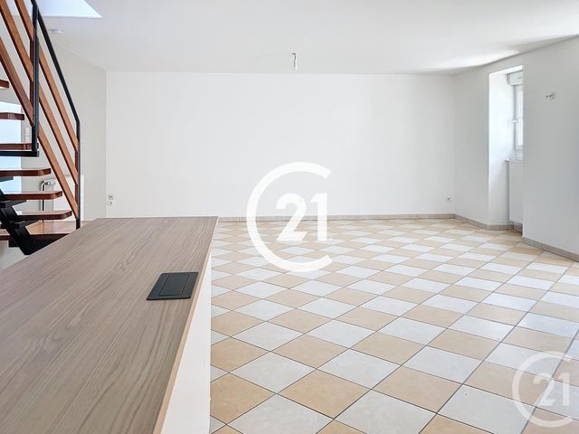 maison à vendre - 4 pièces - 113.0 m2 - BOUTIERS ST TROJAN - 16 - POITOU-CHARENTES - Century 21 Xso Immobilier