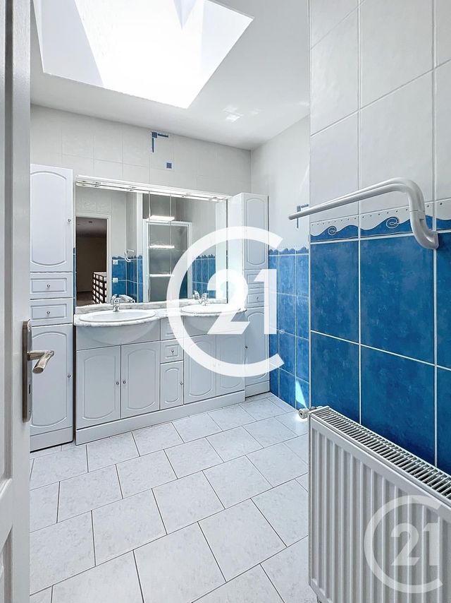 maison à vendre - 4 pièces - 113.0 m2 - BOUTIERS ST TROJAN - 16 - POITOU-CHARENTES - Century 21 Xso Immobilier