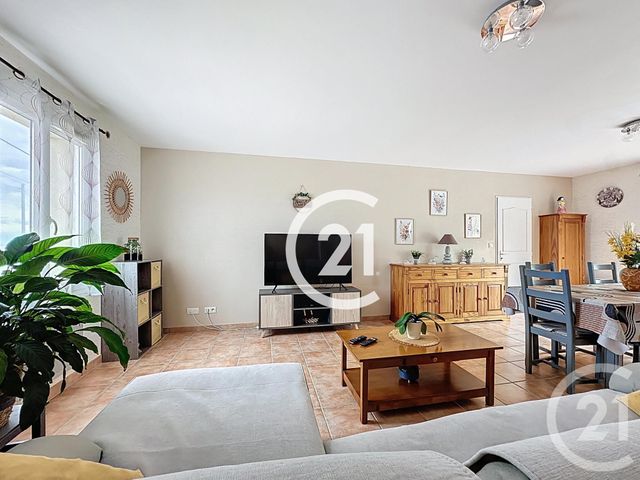 maison à vendre - 4 pièces - 103.0 m2 - GENTE - 16 - POITOU-CHARENTES - Century 21 Xso Immobilier