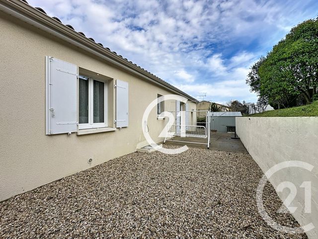 maison à vendre - 4 pièces - 103.0 m2 - GENTE - 16 - POITOU-CHARENTES - Century 21 Xso Immobilier