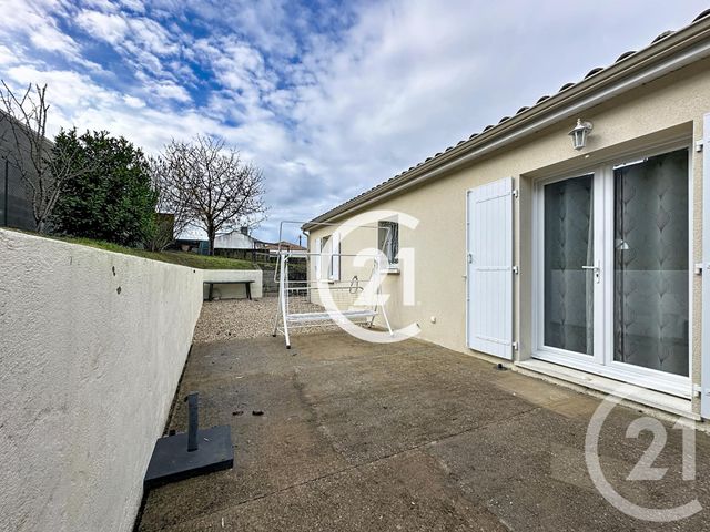 maison à vendre - 4 pièces - 103.0 m2 - GENTE - 16 - POITOU-CHARENTES - Century 21 Xso Immobilier