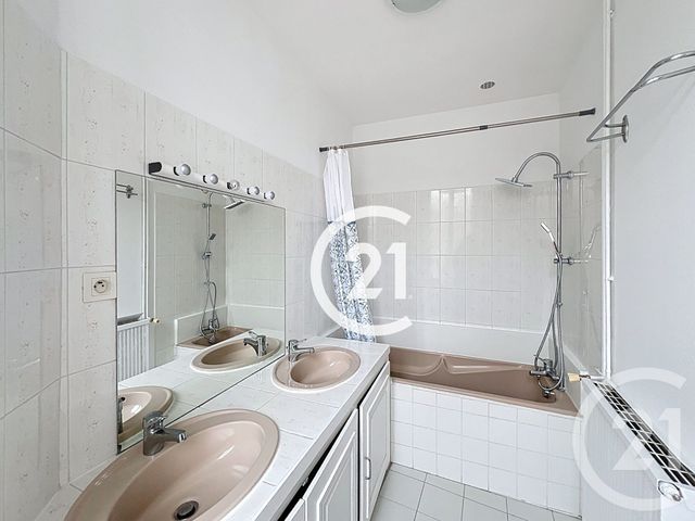 maison à vendre - 3 pièces - 81.0 m2 - COGNAC - 16 - POITOU-CHARENTES - Century 21 Xso Immobilier