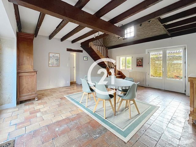 maison à louer - 6 pièces - 179.0 m2 - COGNAC - 16 - POITOU-CHARENTES - Century 21 Xso Immobilier