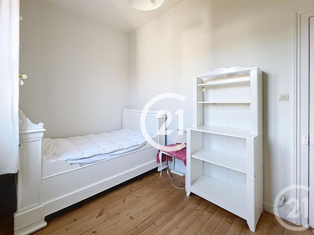 maison à louer - 6 pièces - 179.0 m2 - COGNAC - 16 - POITOU-CHARENTES - Century 21 Xso Immobilier