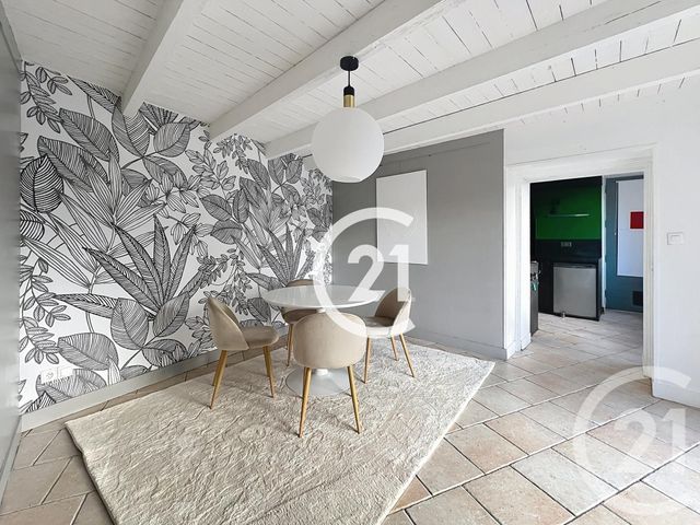 maison à louer - 5 pièces - 111.0 m2 - ST BRICE - 16 - POITOU-CHARENTES - Century 21 Xso Immobilier