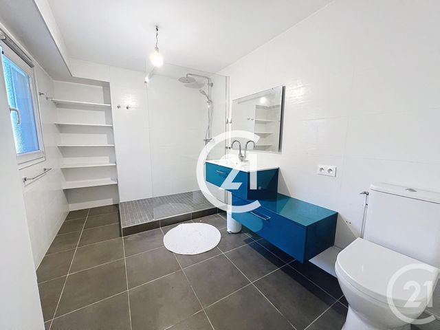 maison à louer - 5 pièces - 111.0 m2 - ST BRICE - 16 - POITOU-CHARENTES - Century 21 Xso Immobilier