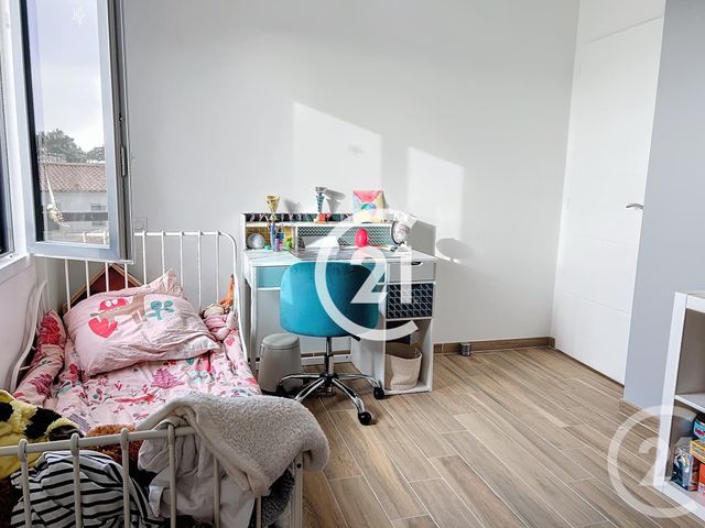 maison à louer - 4 pièces - 128.88 m2 - ST BRICE - 16 - POITOU-CHARENTES - Century 21 Xso Immobilier