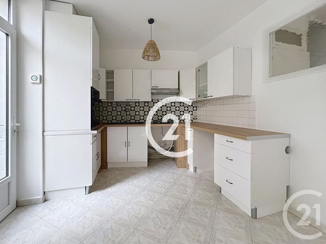 maison à louer - 3 pièces - 58.0 m2 - COGNAC - 16 - POITOU-CHARENTES - Century 21 Xso Immobilier